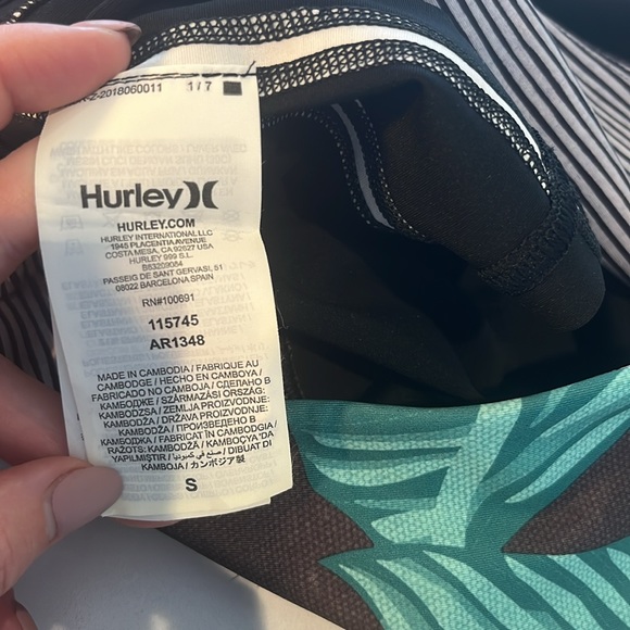 Hurley Volley Shorts NWT - Picture 6 of 6